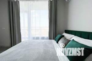 1-к квартира, посуточно, 42м2, 19/19 этаж