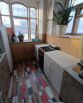 3-к квартира, на длительный срок, 43м2, 1/1 этаж