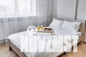 1-к квартира, посуточно, 40м2, 8/24 этаж
