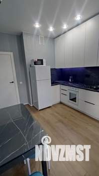 1-к квартира, посуточно, 35м2, 4/9 этаж