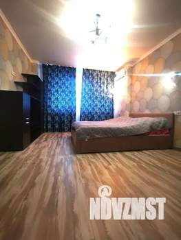 Студия квартира, посуточно, 30м2, 23/24 этаж