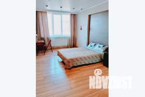 1-к квартира, посуточно, 43м2, 9/25 этаж