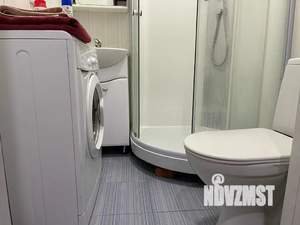 Студия квартира, посуточно, 34м2, 1/6 этаж