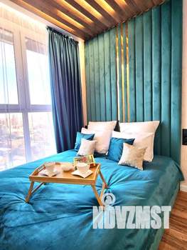 Студия квартира, посуточно, 33м2, 24/25 этаж