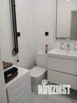 Студия квартира, посуточно, 28м2, 17/20 этаж