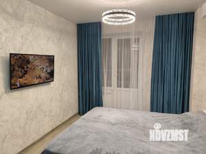 Студия квартира, посуточно, 35м2, 15/25 этаж