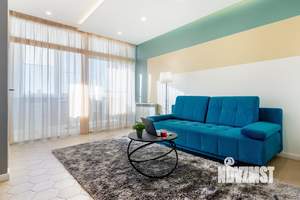 2-к квартира, посуточно, 40м2, 14/32 этаж