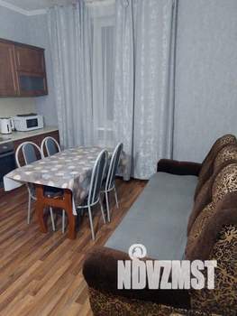 2-к квартира, посуточно, 60м2, 7/22 этаж