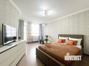 1-к квартира, посуточно, 40м2, 13/25 этаж