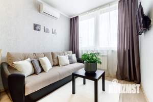 2-к квартира, посуточно, 45м2, 20/25 этаж