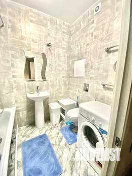 2-к квартира, посуточно, 38м2, 11/17 этаж