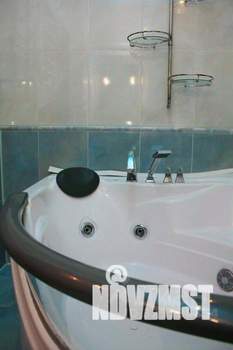 1-к квартира, посуточно, 48м2, 1/1 этаж