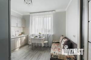 1-к квартира, посуточно, 37м2, 8/22 этаж