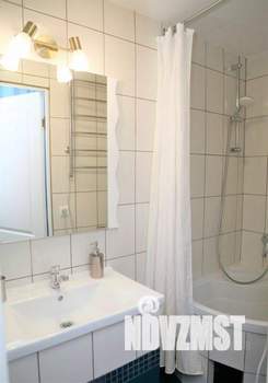 1-к квартира, посуточно, 28м2, 1/1 этаж