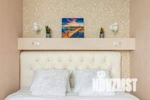 1-к квартира, посуточно, 65м2, 12/32 этаж