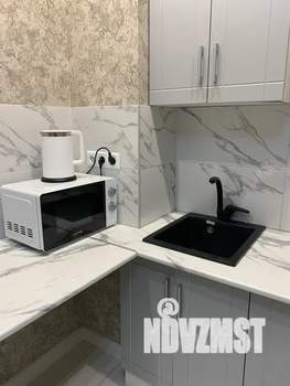 2-к квартира, посуточно, 38м2, 2/24 этаж