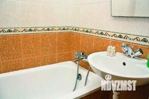 2-к квартира, посуточно, 44м2, 1/1 этаж