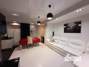 1-к квартира, на длительный срок, 65м2, 8/16 этаж