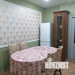 2-к квартира, посуточно, 60м2, 4/18 этаж