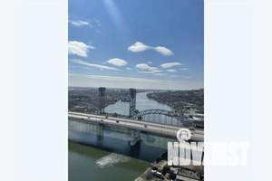 1-к квартира, посуточно, 40м2, 21/32 этаж