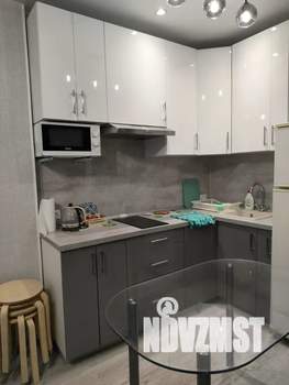 Студия квартира, посуточно, 28м2, 9/9 этаж