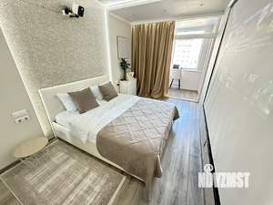 1-к квартира, посуточно, 47м2, 1/1 этаж