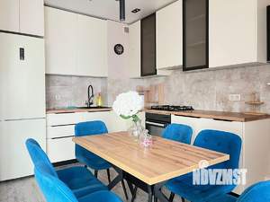 2-к квартира, посуточно, 75м2, 1/1 этаж