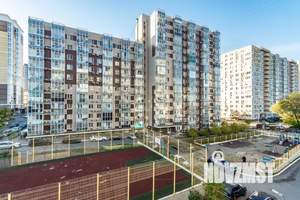 1-к квартира, посуточно, 42м2, 4/10 этаж