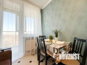 1-к квартира, посуточно, 45м2, 10/25 этаж