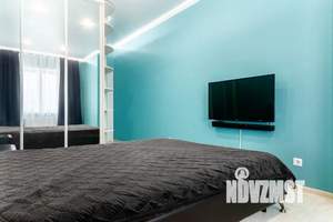 Студия квартира, посуточно, 43м2, 19/24 этаж