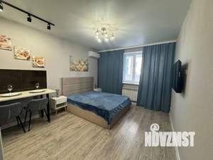 Студия квартира, посуточно, 28м2, 2/10 этаж