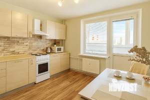 1-к квартира, посуточно, 39м2, 9/18 этаж