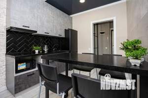 2-к квартира, посуточно, 49м2, 1/1 этаж