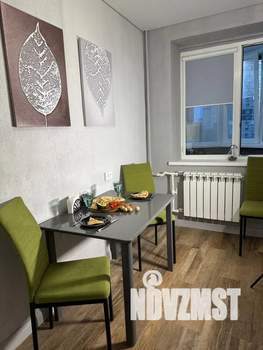 1-к квартира, посуточно, 38м2, 8/10 этаж