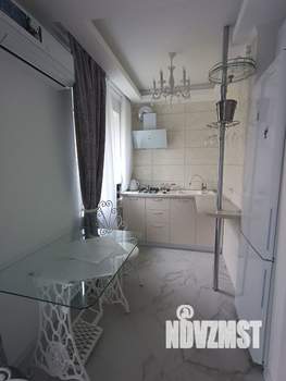 Студия квартира, посуточно, 32м2, 4/5 этаж