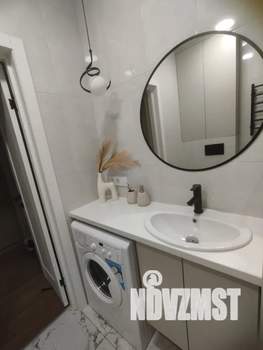 Студия квартира, посуточно, 28м2, 15/25 этаж