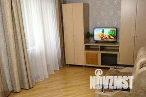 1-к квартира, посуточно, 35м2, 6/9 этаж