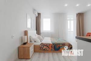 Студия квартира, посуточно, 28м2, 20/25 этаж