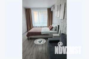 1-к квартира, посуточно, 40м2, 3/24 этаж