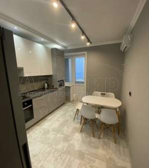 1-к квартира, на длительный срок, 43м2, 8/10 этаж