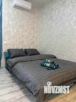 Студия квартира, посуточно, 28м2, 6/18 этаж