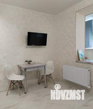 Студия квартира, посуточно, 28м2, 3/24 этаж