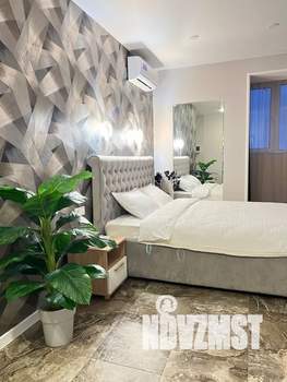 Студия квартира, посуточно, 33м2, 19/24 этаж