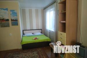 1-к квартира, посуточно, 35м2, 4/9 этаж