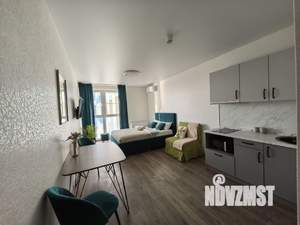 Студия квартира, посуточно, 28м2, 16/25 этаж