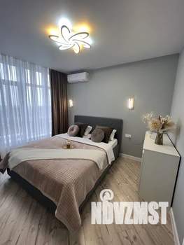 1-к квартира, посуточно, 40м2, 18/24 этаж