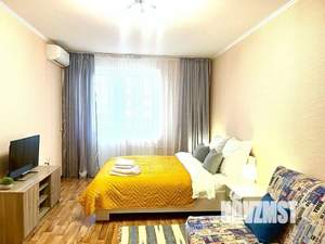 1-к квартира, посуточно, 39м2, 1/1 этаж