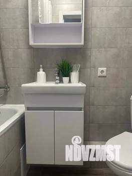 1-к квартира, посуточно, 35м2, 3/25 этаж