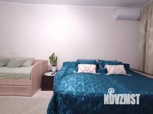 1-к квартира, посуточно, 38м2, 8/14 этаж