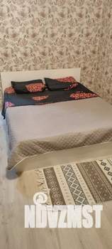 1-к квартира, посуточно, 42м2, 1/19 этаж